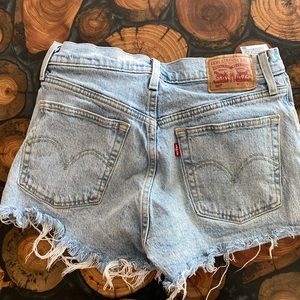 Levi shorts